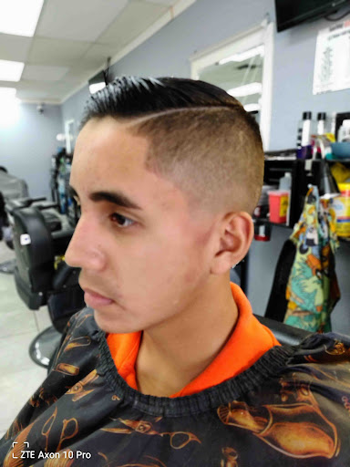 Barber Shop «Creative Styles Barber Shop», reviews and photos, 3384 Cypress Gardens Rd, Winter Haven, FL 33884, USA