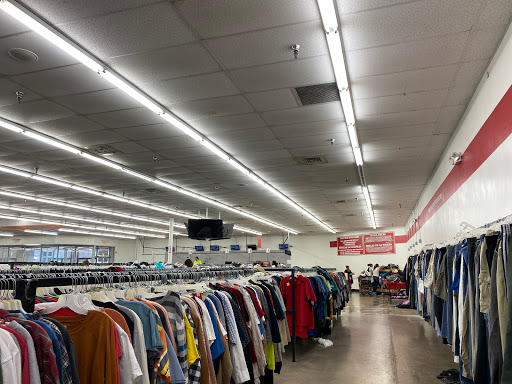 Used Clothing Store «Family Thrift Center Outlet», reviews and photos, 6769 S Texas 6, Houston, TX 77083, USA