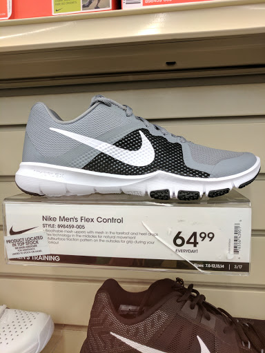 Sporting Goods Store «Academy Sports + Outdoors», reviews and photos, 1414 N Loop 336 W, Conroe, TX 77304, USA