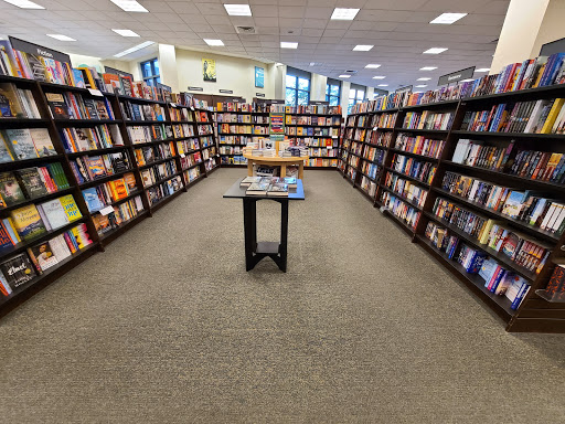 Book Store «Barnes & Noble», reviews and photos, 5959 Triangle Town Blvd, Raleigh, NC 27616, USA