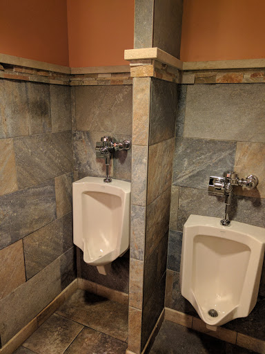 Toyota Dealer «Maplewood Toyota», reviews and photos, 2873 Maplewood Dr, Maplewood, MN 55109, USA