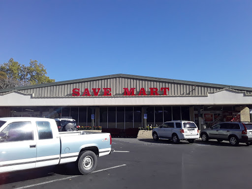 Grocery Store «Save Mart», reviews and photos, 130 W Stockton St, Sonora, CA 95370, USA