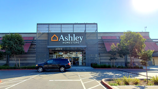 Furniture Store «Ashley HomeStore», reviews and photos, 3839 Emery St #300, Emeryville, CA 94608, USA