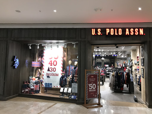 U.S. Polo Assn.