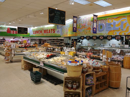 Grocery Store «Horrocks Market», reviews and photos, 4455 Breton Rd SE, Kentwood, MI 49508, USA