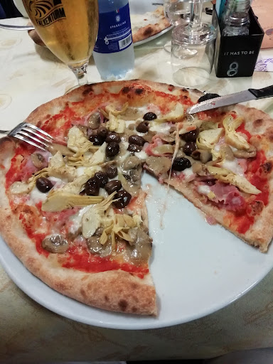 Bar Pizzeria Ristorante Crystal in Borghetto Santo Spirito, Provincia di Savona
