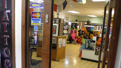 Explore thumb print tattoo ideas, creative tattoo ideas in Glenwood Springs, available at Hole In the Wall Tattoos and Piercing, LLC