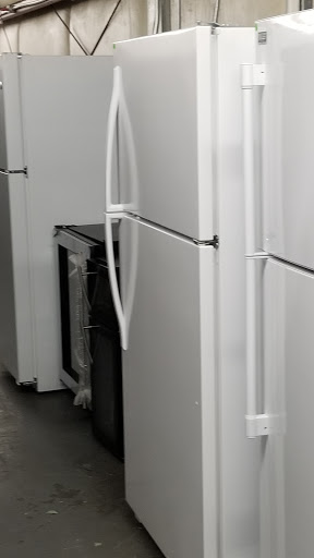 Appliance Store «Discounted Appliance Warehouse - Pickens», reviews and photos, 135 Farrs Bridge Rd, Pickens, SC 29671, USA