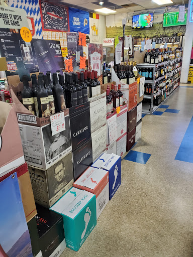 Beer Store «Sugarloaf Wine Cellar (beer & wine)», reviews and photos, 12955 Wisteria Dr, Germantown, MD 20874, USA