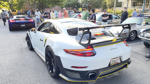 Shopping Mall «Village Centre», reviews and photos, 776 Walker Rd, Great Falls, VA 22066, USA