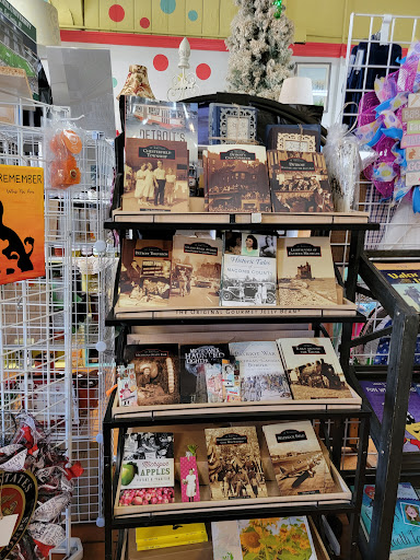 Gift Shop «Celtic Sisters Candles & Candies», reviews and photos, 50935 Washington St, New Baltimore, MI 48047, USA