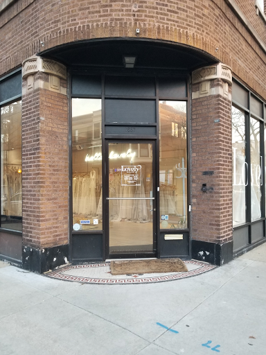 Lovely Bride, 1657 N Wells St, Chicago, IL 60614, USA, 
