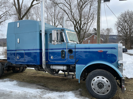 Auto Body Shop «D & R Autobody», reviews and photos, 41 Brickplant Rd, Womelsdorf, PA 19567, USA