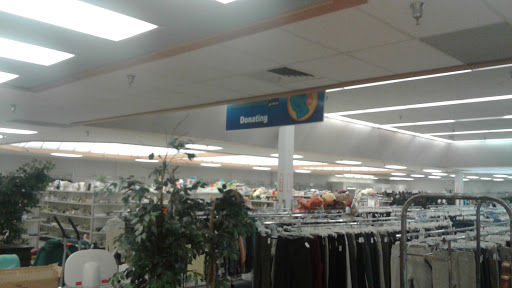 Thrift Store «Fairfield Crossings Goodwill Store», reviews and photos, 4605 Dixie Hwy, Fairfield, OH 45014, USA