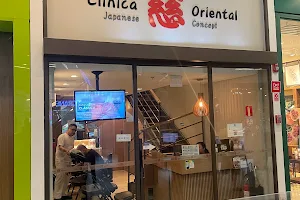 Clinica Oriental image