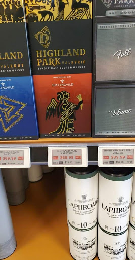 State Liquor Store «NH Liquor & Wine Outlet», reviews and photos, 68 Elm St, Manchester, NH 03103, USA