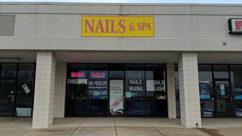 Tini Sky Nail Spa 72834