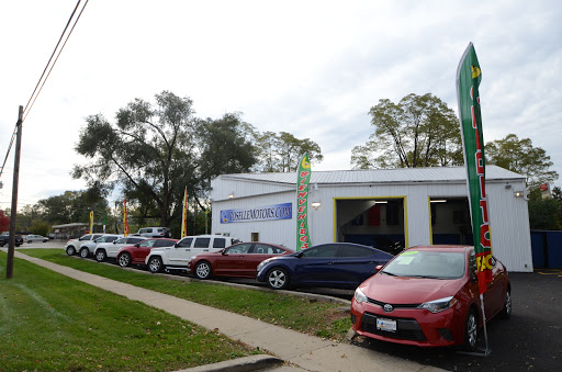 Used Car Dealer «ROSELLE MOTORS INC», reviews and photos, 849 Villa St, Elgin, IL 60120, USA