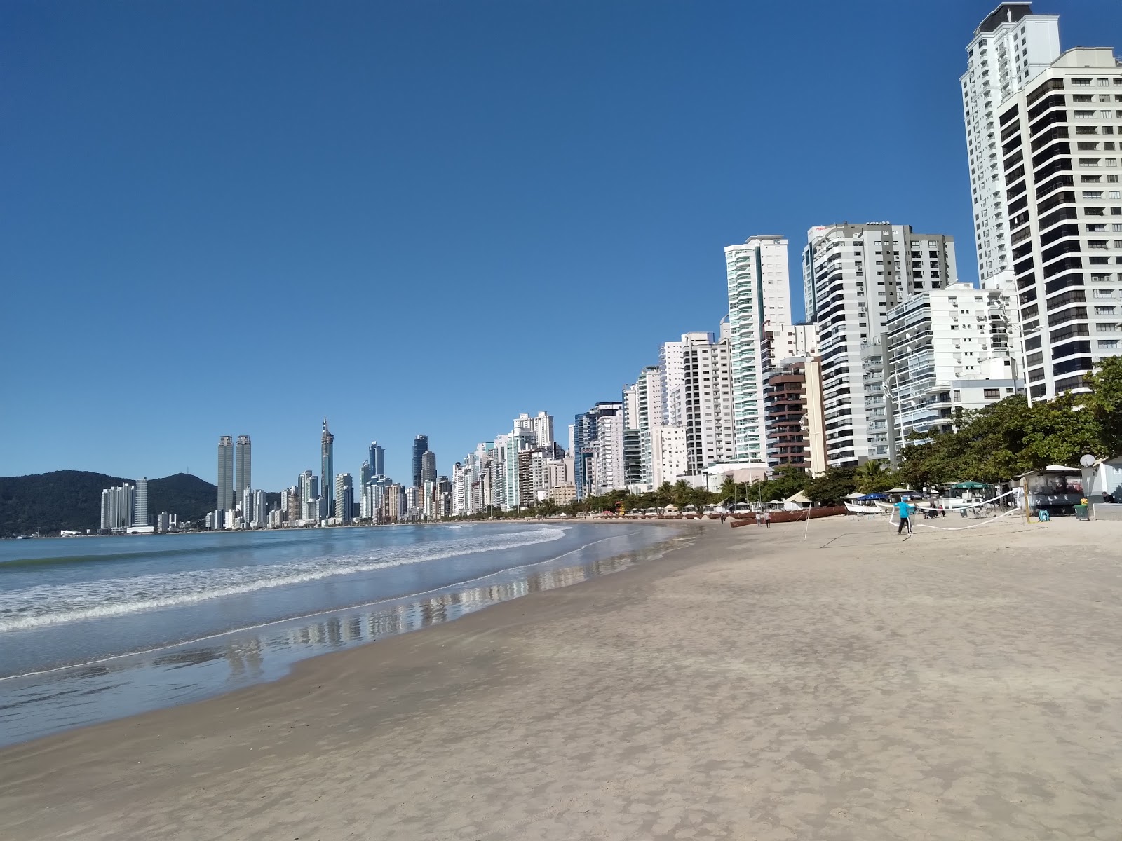 Foto van Praia de Camboriu voorzieningenruimte