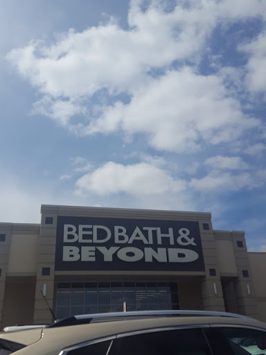 Bed Bath & Beyond image 8