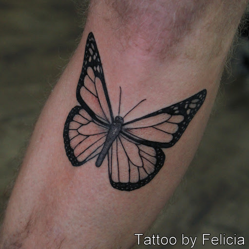 Explore girlfriend name tattoo ideas, creative tattoo ideas in Fort Myers, available at Tiger Lotus Tattoo and Piercing