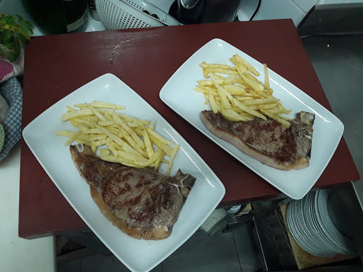 Información y opiniones sobre Restaurante La Bolera de Liegos