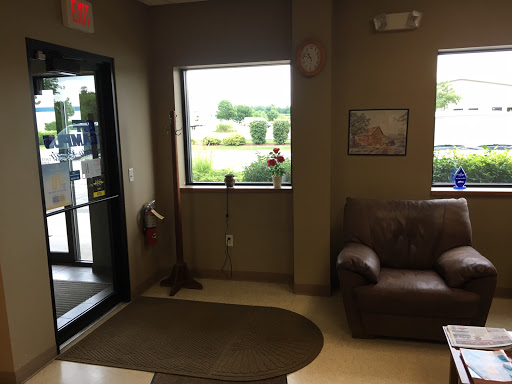 Auto Repair Shop «Off Campus Auto Repair», reviews and photos, 390 Westcor Dr #14, Coralville, IA 52241, USA