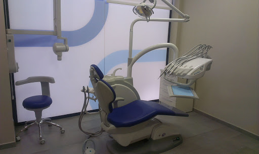 Clínica Dental Adeslas en Santa Cruz de Tenerife