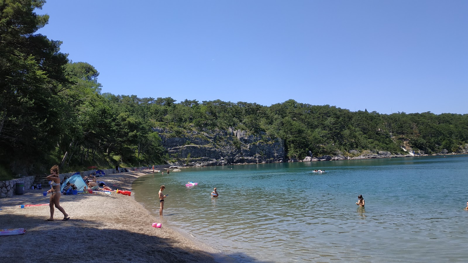 Photo of Pesja beach with small bay