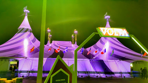 Off Track Betting Shop «Tampa Greyhound Track», reviews and photos, 8300 N Nebraska Ave, Tampa, FL 33604, USA