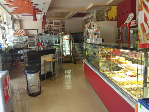 Heladería Pastelería Alicia S.L. en Padul, Granada