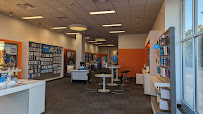 AT&T Store - Photo 5 - Car repair in Holland, OH, Toledo