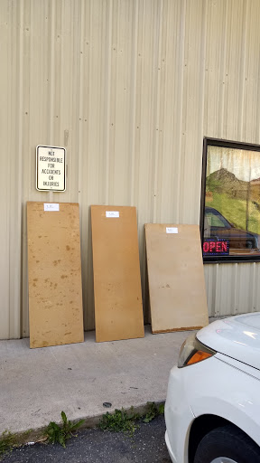 Thrift Store «Rams Rack Thrift Store», reviews and photos, 147 New Vale Rd, Newland, NC 28657, USA