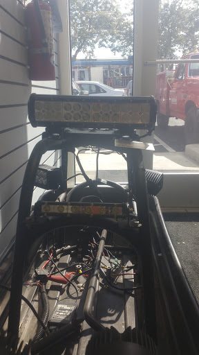 Ford Dealer «Northside Ford Truck Sales, Inc.», reviews and photos, 6221 NE Columbia Blvd, Portland, OR 97218, USA