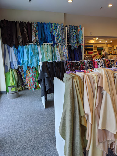 Fabric Store «Sewfisticated Discount Fabrics», reviews and photos, 303 Worcester Rd, Framingham, MA 01701, USA