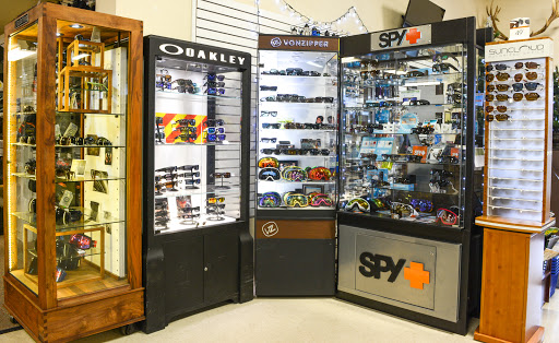 Outdoor Sports Store «Pacific Outfitters of Ukiah», reviews and photos, 955 N State St, Ukiah, CA 95482, USA