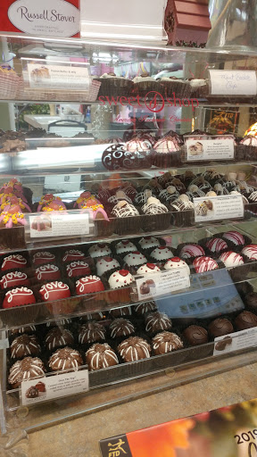 Florist «Fruits & Flowers», reviews and photos, 566 Lindley St, Bridgeport, CT 06606, USA