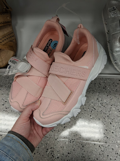 Clothing Store «Ross Dress for Less», reviews and photos, 700 SW 3rd Ave, Portland, OR 97204, USA