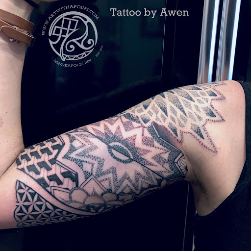 Tattoo Shop «Art With a Point», reviews and photos, 711 W Lake St, Minneapolis, MN 55408, USA