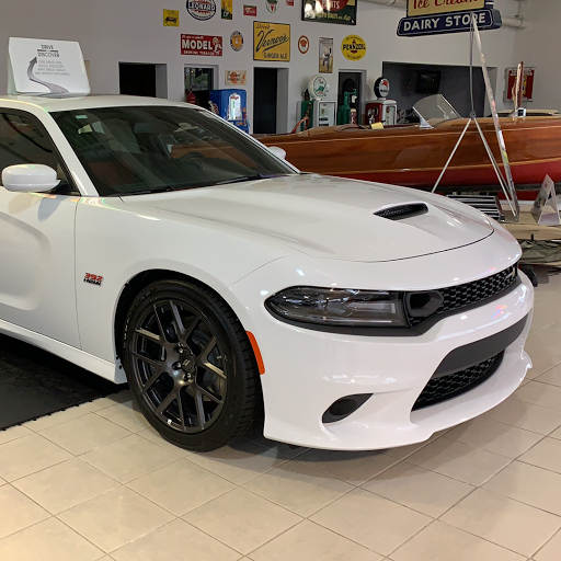 Car Dealer «Lucas Chrysler Jeep Dodge RAM», reviews and photos, 1624 NJ-38, Lumberton, NJ 08048, USA