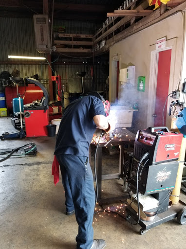 Auto Repair Shop «Arbor Auto Repair Austin», reviews and photos, 5422 Burnet Rd, Austin, TX 78756, USA