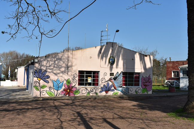 Opiniones de Escuela 18 Sacachispas en Soriano - Escuela
