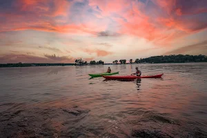 1000 Islands Kayaking Co image