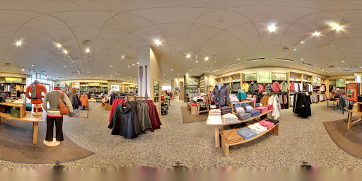 Clothing Store «Orvis», reviews and photos, 934 Old Country Rd, Garden City, NY 11530, USA