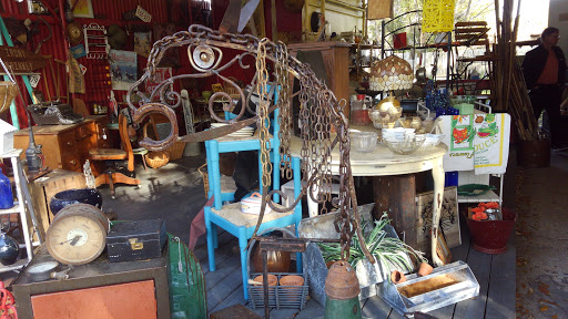 Used Furniture Store «510 Decor, llc», reviews and photos, 16209 Eustis Pl, Umatilla, FL 32784, USA