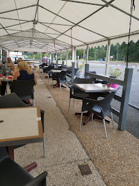Atmosphère du Restaurant Grill les Enseignes à Château-la-Vallière - n°2