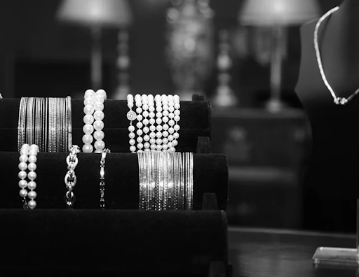 Pawn Shop «Fredericksburg Gold & Pawn», reviews and photos, 447 Jefferson Davis Hwy, Fredericksburg, VA 22401, USA