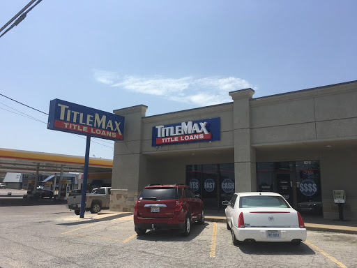 TitleMax Title Loans, 1490 W Henderson St, Cleburne, TX 76033, USA, Loan Agency