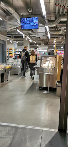 Rezensionen über Coop Supermarkt Bern Bahnhof in Bern - Supermarkt