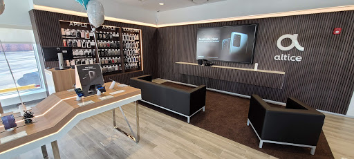 Telecommunications Service Provider «Optimum Store», reviews and photos, 1072 Old Northern Blvd, Roslyn, NY 11576, USA